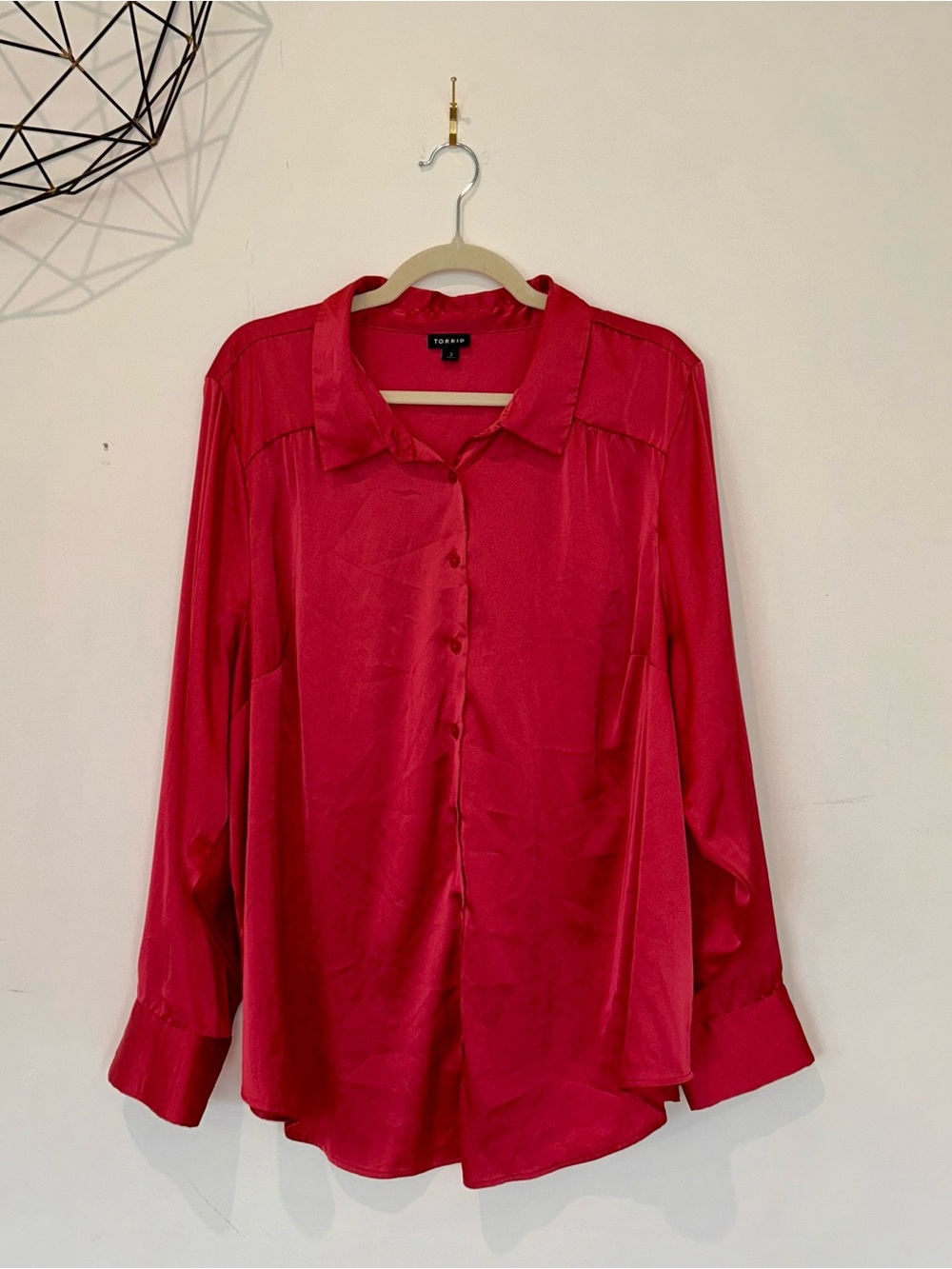 Torrid Satin Button-Down Blouse Size 3 / 3X